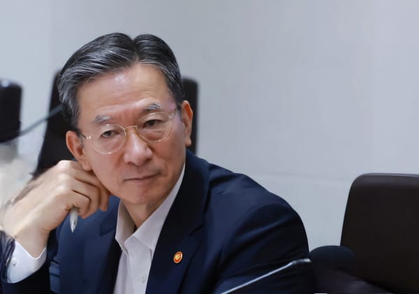 정성호, 검찰 조직개편안에 "충실히 이행 협조…수사권 남용 막는 장치 중요" 관련 사진 1