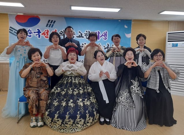 호국의 달, 시가 잇는 평화의 메시지… 백두산시낭송협회, 통일과 호국을 말하다