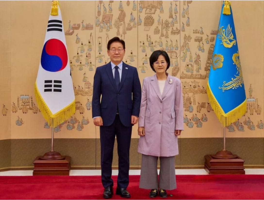 중앙선관위원 전현정 임명, 민주주의 수호의 시험대